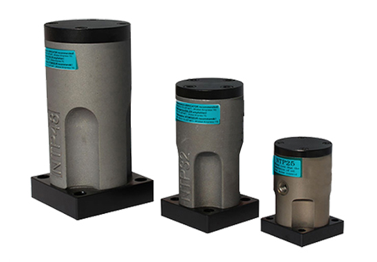 1653466556678862.jpg v xzvczxd13226.jpg